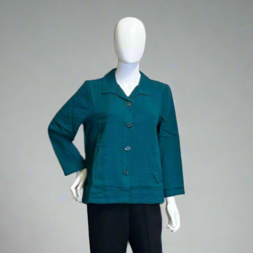 Express Travel Solid Pleat Back Jacket by Habitat