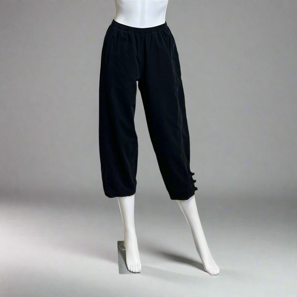 Victoria Susan Wearable Art is a ladies clothing boutique in Downtown Camden, SC.