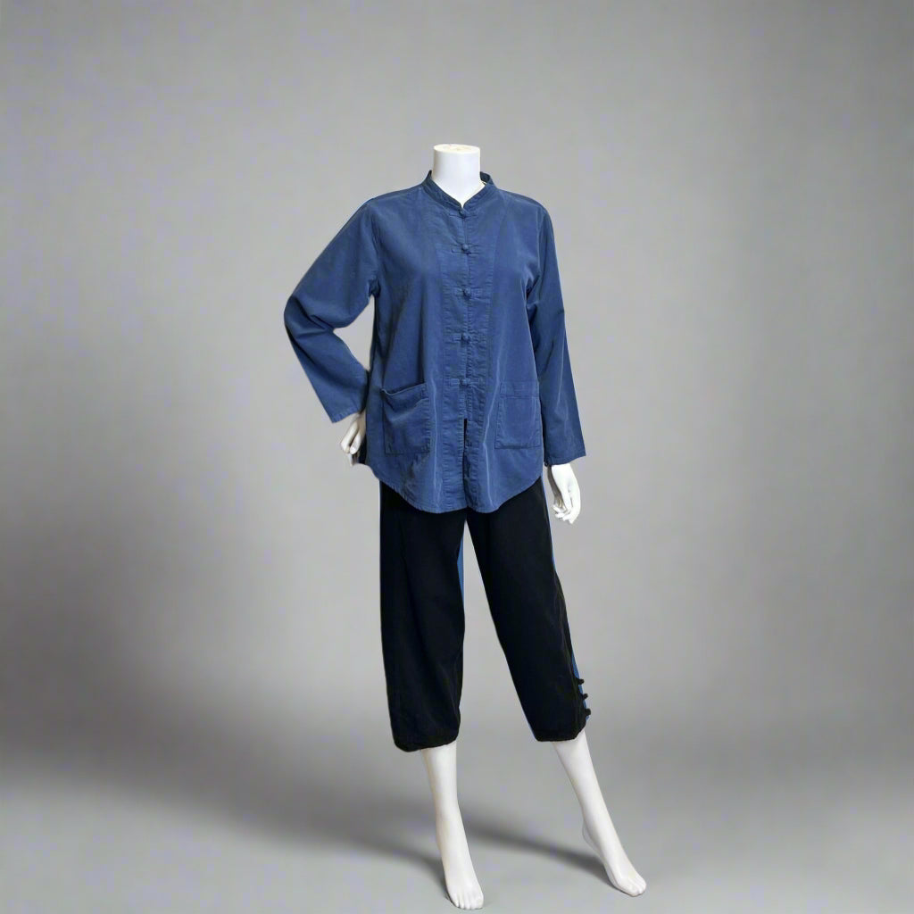 Victoria Susan Wearable Art is a ladies clothing boutique in Downtown Camden, SC.