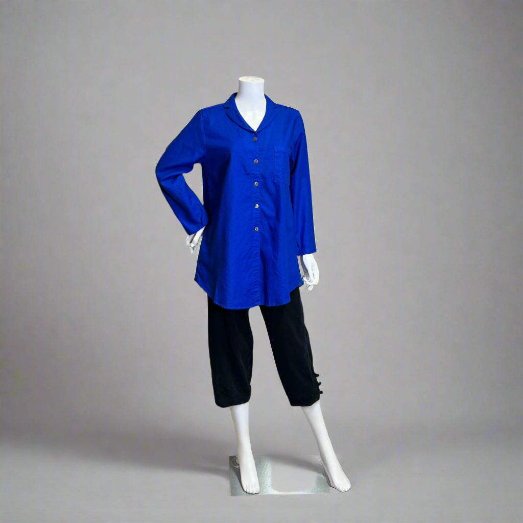 Shop women's clothing and wearable art at Victoria Susan in Camden, SC.