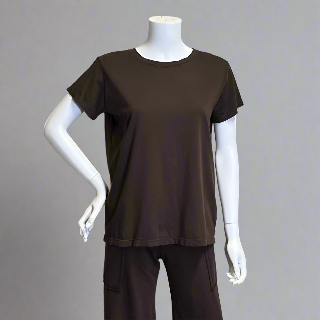 Shop women's clothing and wearable art at Victoria Susan in Camden, SC.