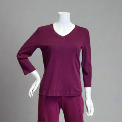 Shop women's clothing and wearable art at Victoria Susan in Downtown Camden, SC.