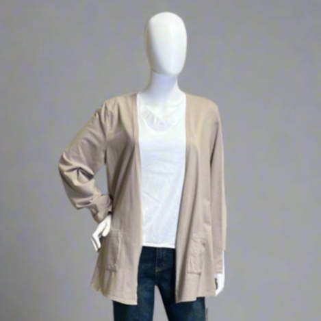 Shop women's clothing and wearable art at Victoria Susan in Camden, SC.