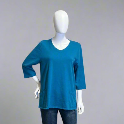Shop women's clothing and wearable art at Victoria Susan in Camden, SC. 