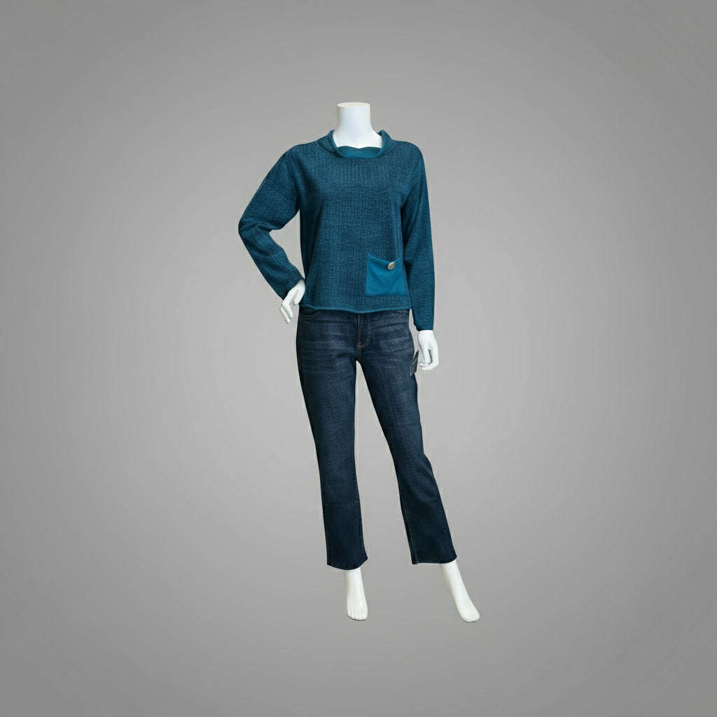 Shop women's clothing and wearable art at Victoria Susan in Camden, SC.