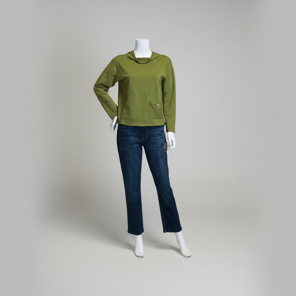 Shop women's clothing and wearable art at Victoria Susan in Camden, SC. 