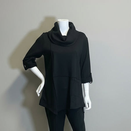 Shop women's clothing and wearable art at Victoria Susan in Camden, SC. 