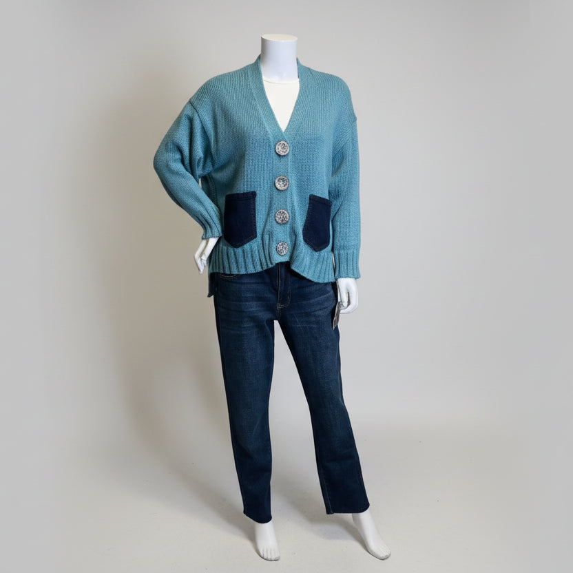 Victoria Susan Wearable Art is a Women's Clothing Boutique in Camden, SC.