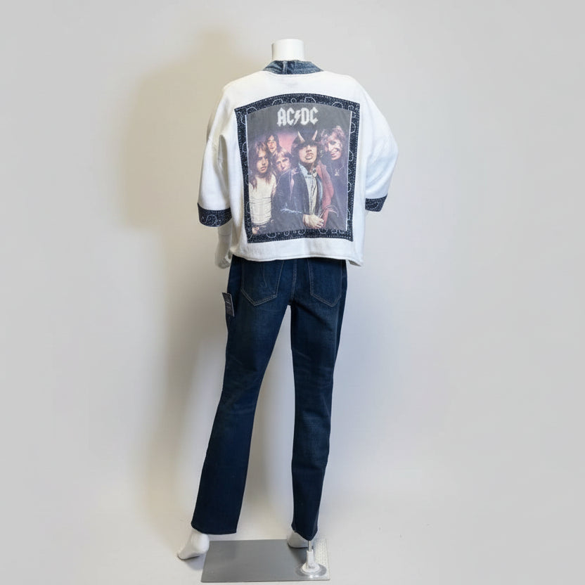 Victoria Susan Wearable Art is a Women's Clothing Boutique in Camden, SC.