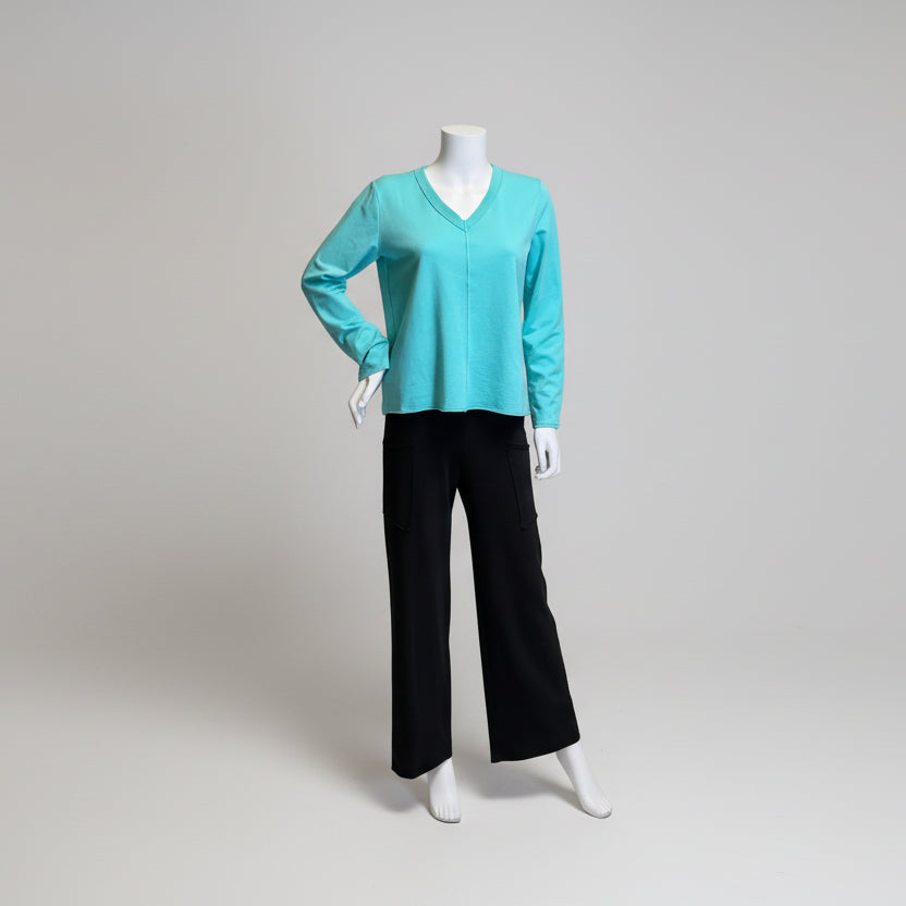 Victoria Susan Wearable Art is a ladies clothing boutique in Downtown Camden, SC.