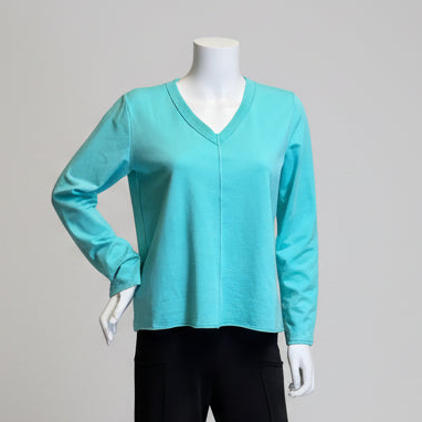 Victoria Susan Wearable Art is a ladies clothing boutique in Downtown Camden, SC.