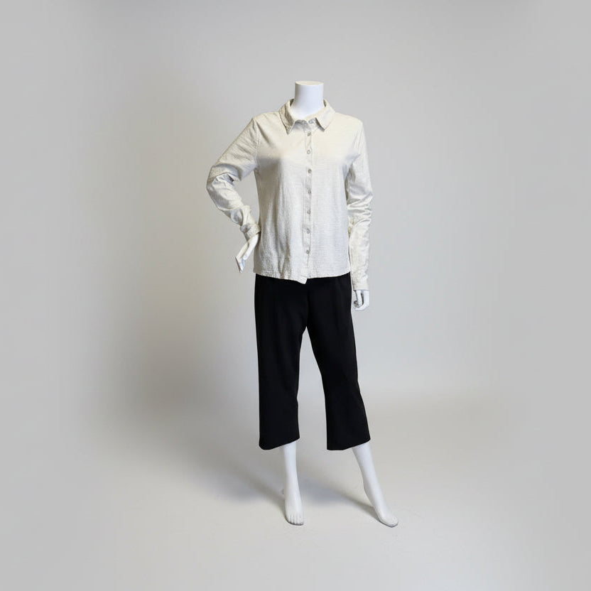 Shop women's clothing and wearable art at Victoria Susan in Camden, SC.