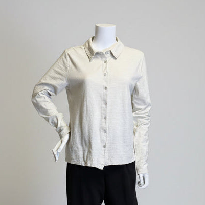 Shop women's clothing and wearable art at Victoria Susan in Camden, SC.