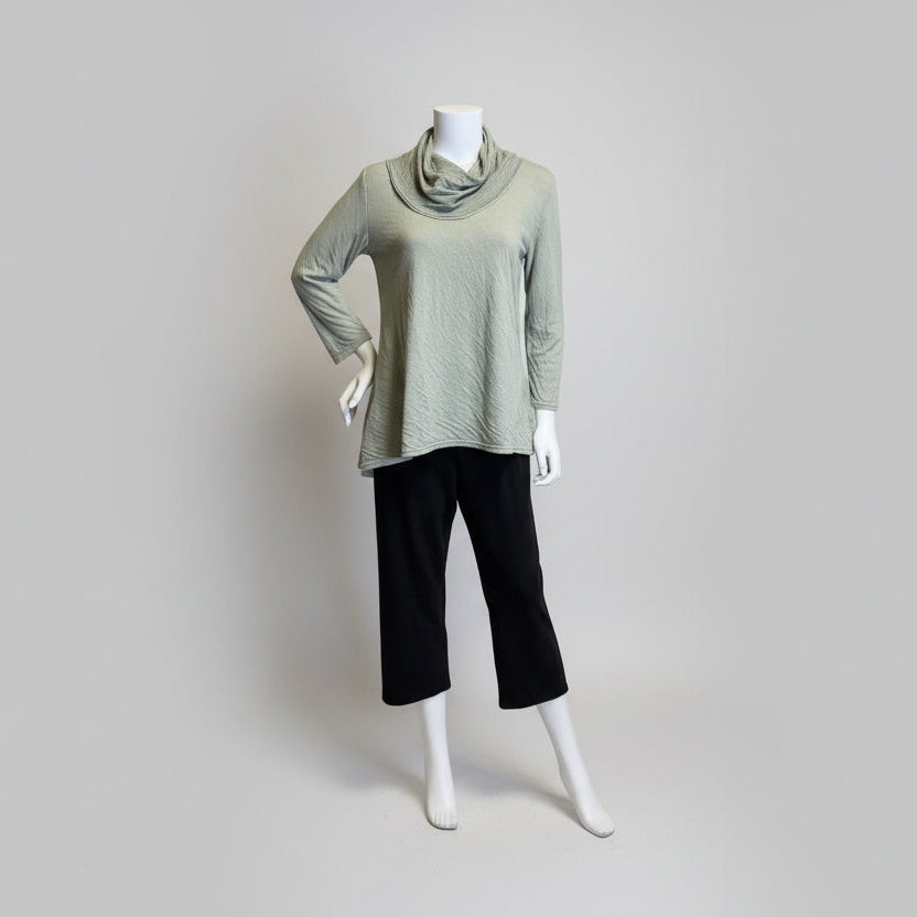 Shop women's clothing and wearable art at Victoria Susan in Camden, SC.