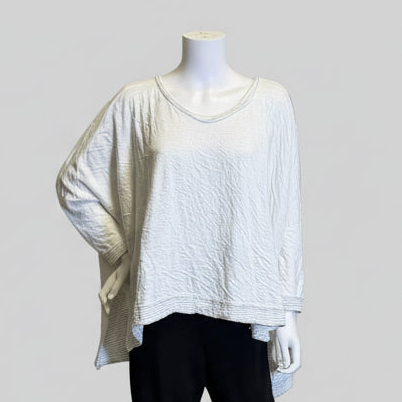 One Sized Deep V-Neck Doublecloth Top by Cut-Loose
