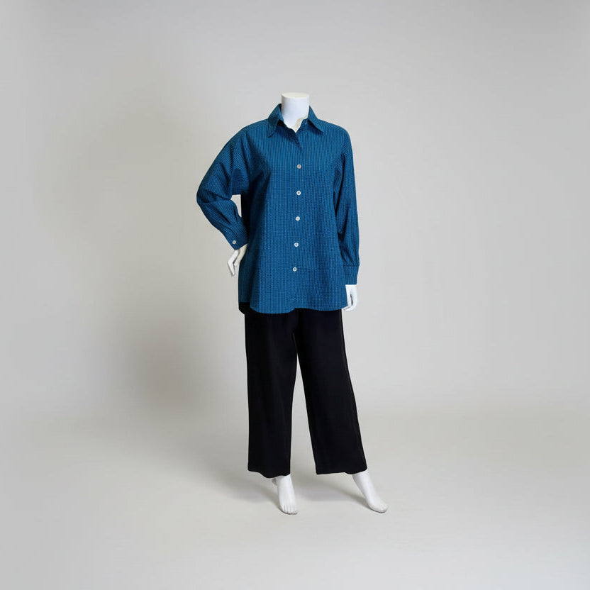 Shop women's clothes and wearable art at Victoria Susan in Camden, SC.