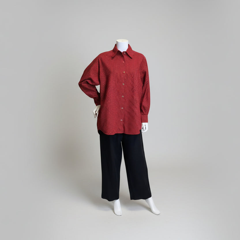 Shop women's clothes and wearable art at Victoria Susan in Camden, SC.