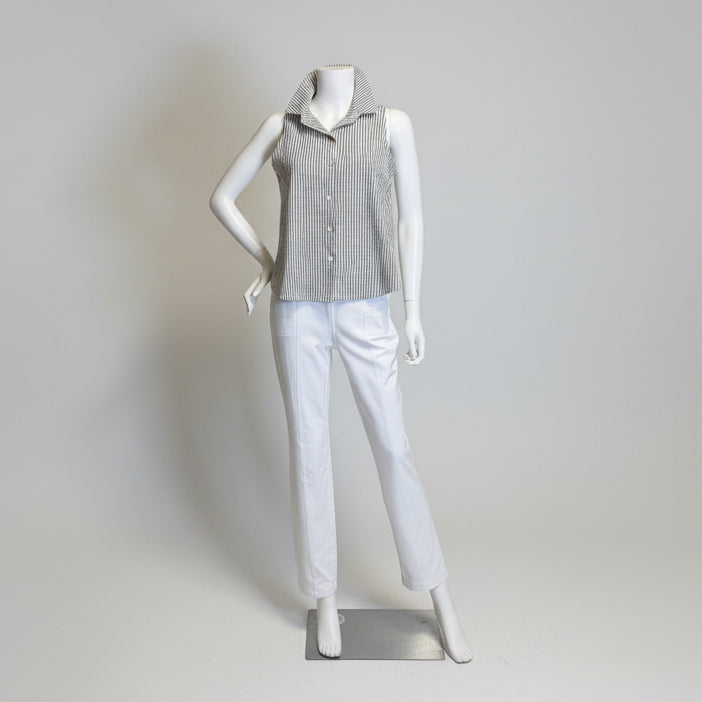 Victoria Susan Wearable Art is a ladies clothing boutique in Camden, SC.