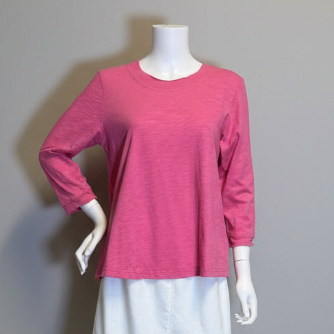 Shop women's clothing and wearable art at Victoria Susan in Camden, SC.