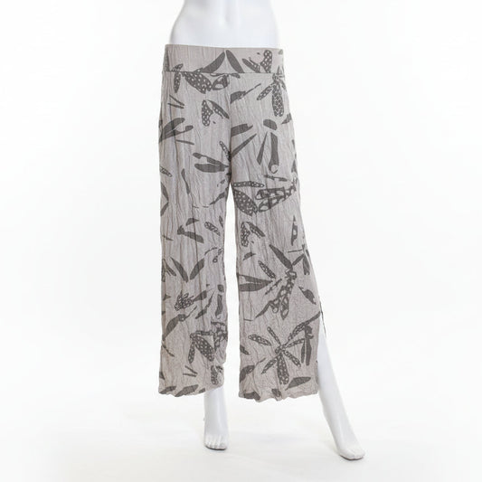 Shop women's clothing and wearable art at Victoria Susan Wearable Art in Camden SC.

