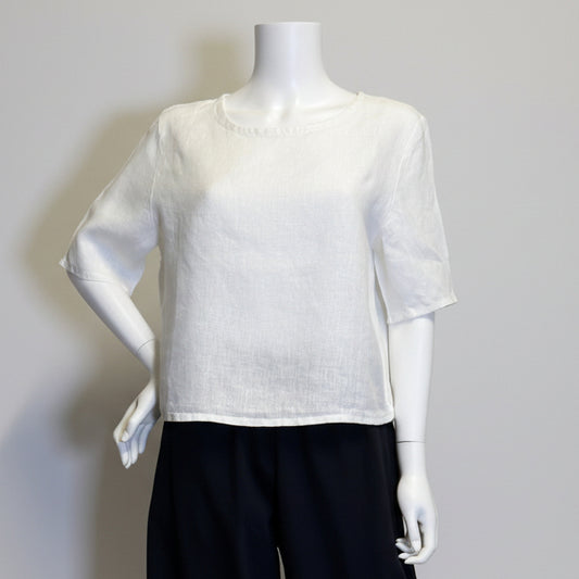 Shop women's clothes and wearable art at Victoria Susan in Camden, SC. 