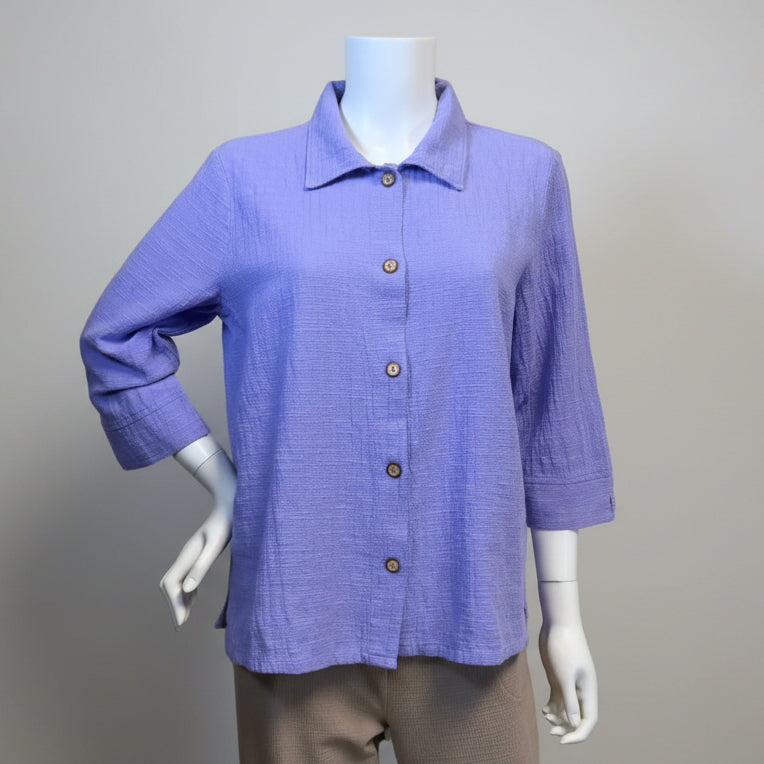 Shop women's clothing and wearable art at Victoria Susan in Camden, SC.