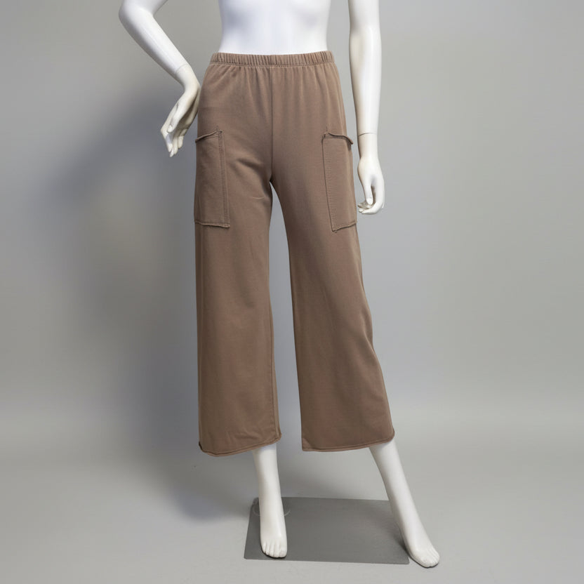 Victoria Susan Wearable Art is a ladies clothing boutique in Downtown Camden, SC.