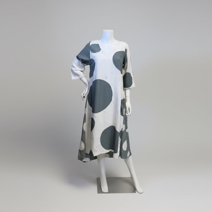 Shop women's clothing and wearable art at Victoria Susan in Camden, SC.