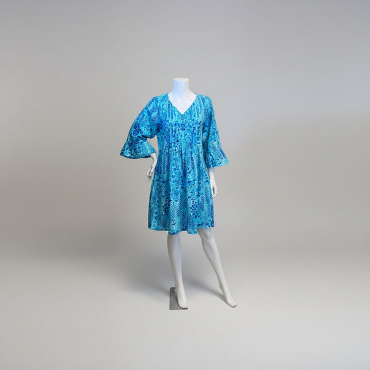 Shop women's clothes and wearable art at Victoria Susan in Camden, SC. 