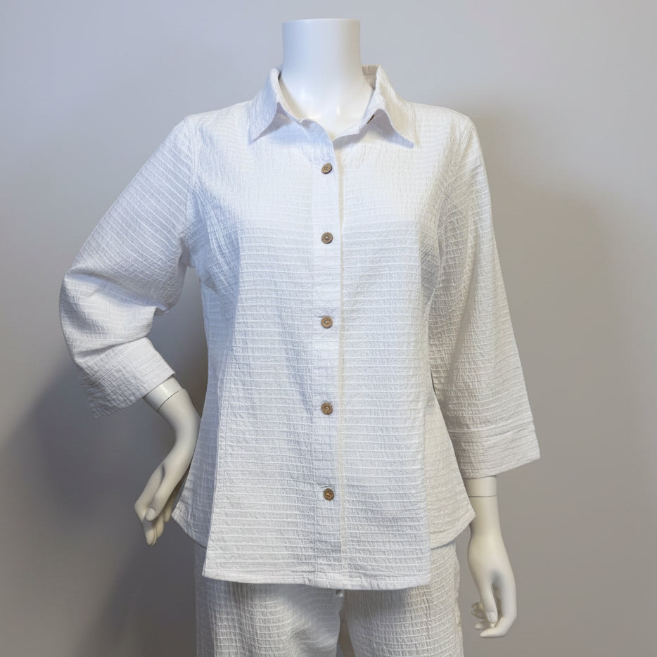 Shop women's clothing and wearable art at Victoria Susan in Camden, SC.