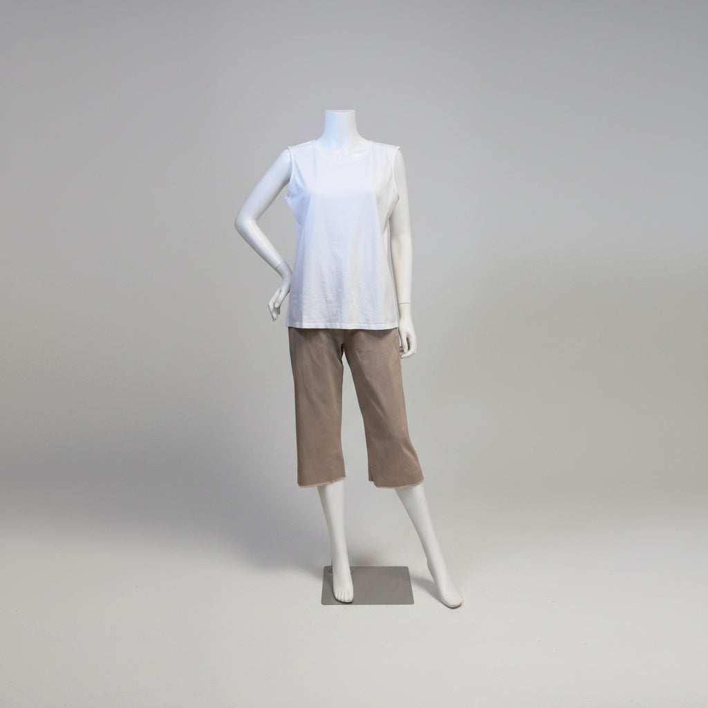 Shop women's clothing and wearable art at Victoria Susan in Camden, SC.