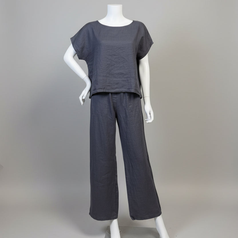 Victoria Susan is a women’s clothing boutique in Camden, SC, specializing in Women's Clothing, Wearable Art, natural fibers, Made in USA favorites, and thoughtfully curated styles designed for comfort, quality, and personal expression. We believe great style should feel as good as it looks, with collections selected to help women look polished, confident, and comfortable every day.