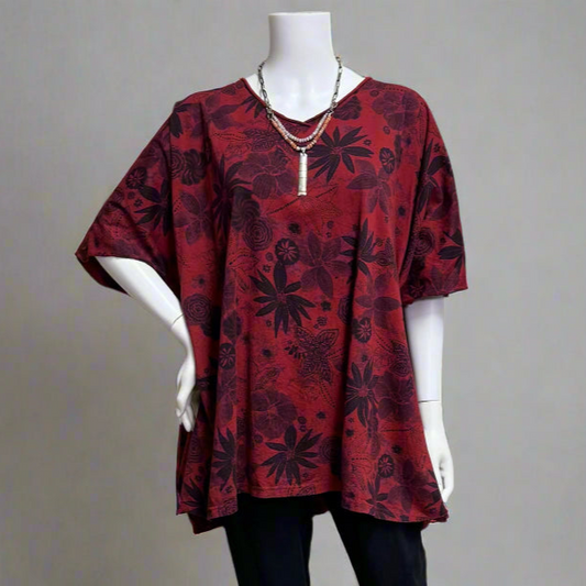 Victoria Susan Wearable Art is a clothing boutique for women in Downtown Camden SC.
