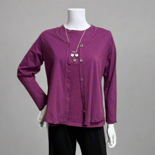 Victoria Susan Wearable Art is a ladies clothing boutique in Downtown Camden, SC.