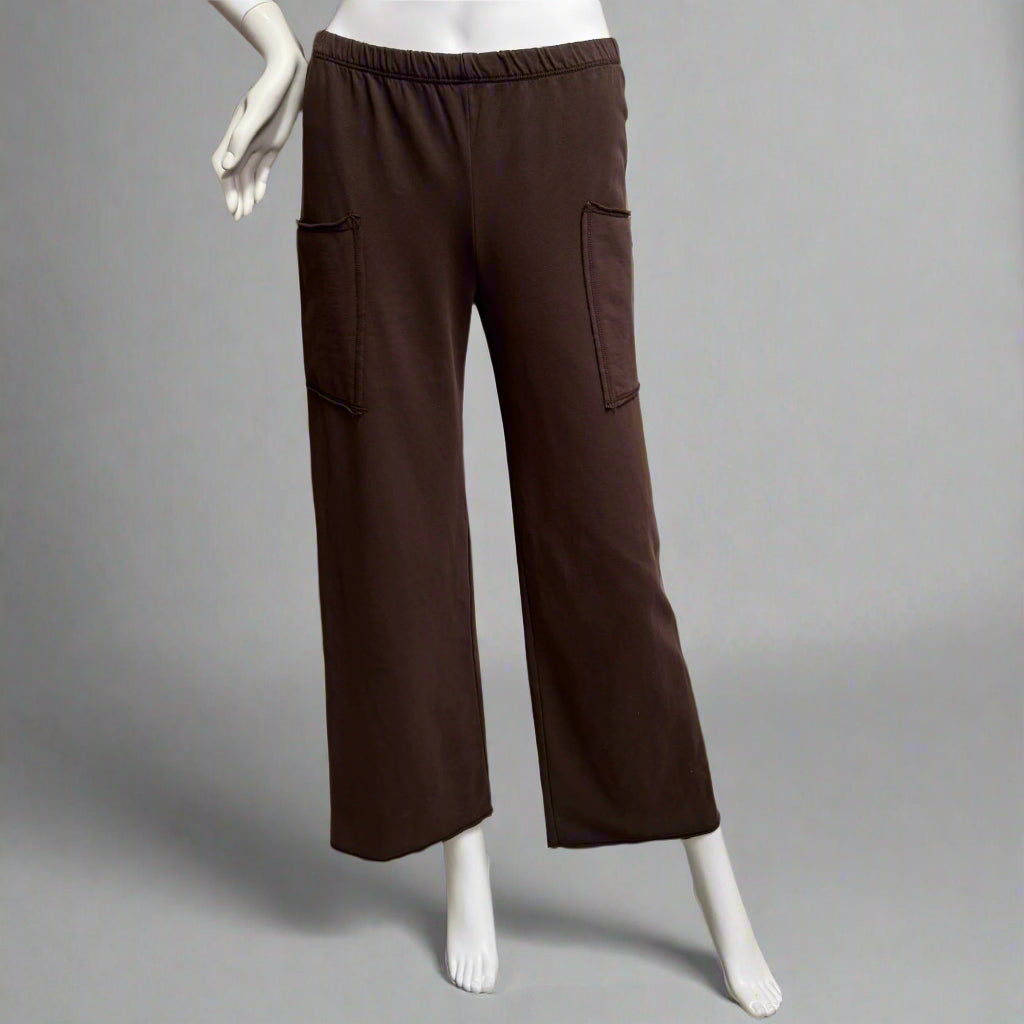 Victoria Susan Wearable Art is a ladies clothing boutique in Downtown Camden, SC.