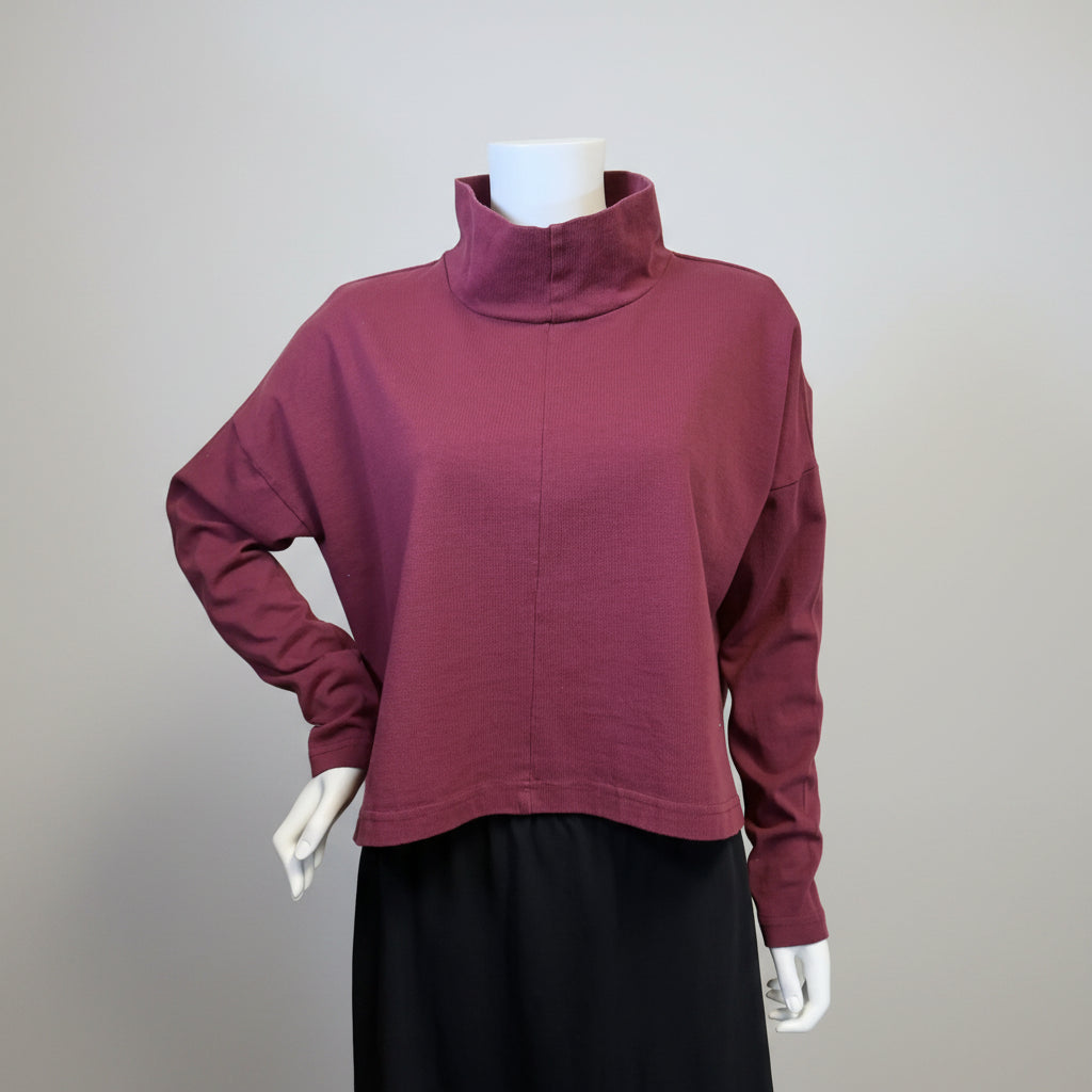 Victoria Susan is a women’s clothing boutique in Camden, SC, specializing in wearable art, natural fibers, Made in USA favorites, and thoughtfully curated styles for comfort, quality, and personal expression.