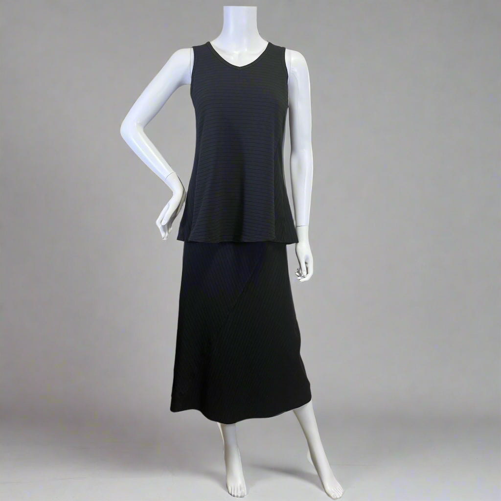 Shop women's clothing and wearable art at Victoria Susan in Camden, SC.