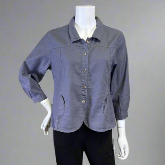 Shop women's clothing and wearable art at Victoria Susan in Camden, SC.