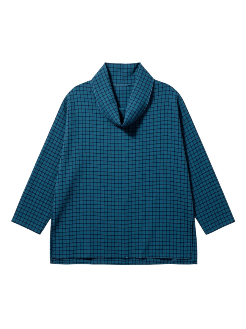 One Size Cowl Neck Crinkle Plaid Pullover by Cut-Loose