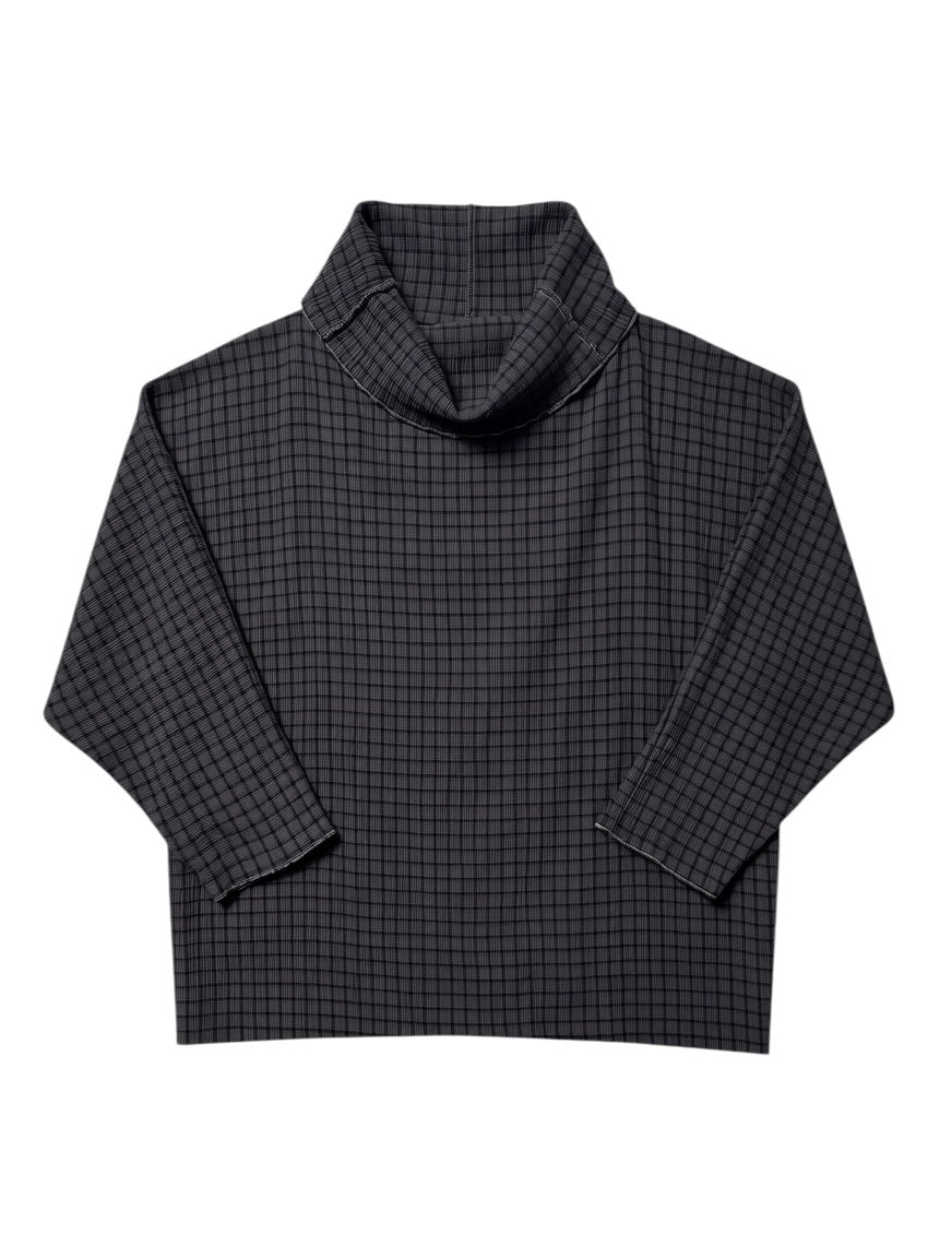 One Size Cowl Neck Crinkle Plaid Pullover by Cut-Loose