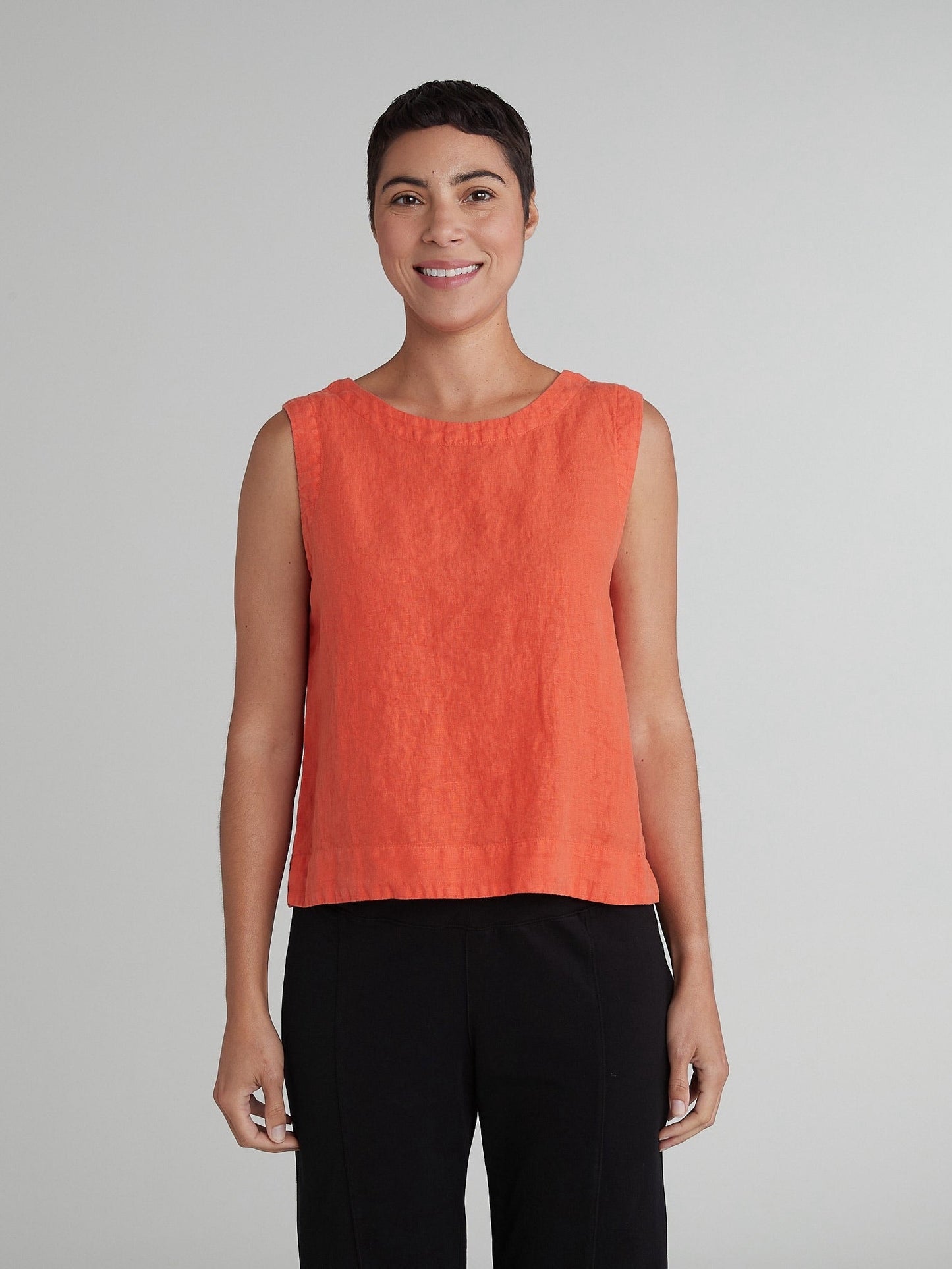 Linen Shell with Wide Facing in Linen by Cut-Loose