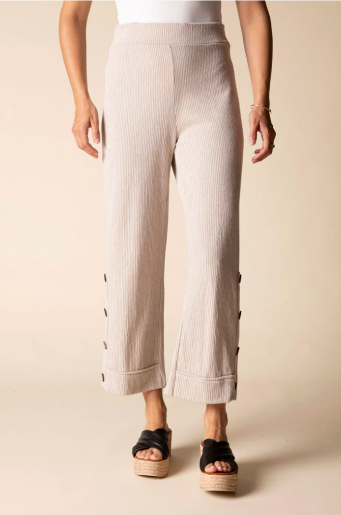 Shop women's clothing and wearable art at Victoria Susan in Camden, SC.