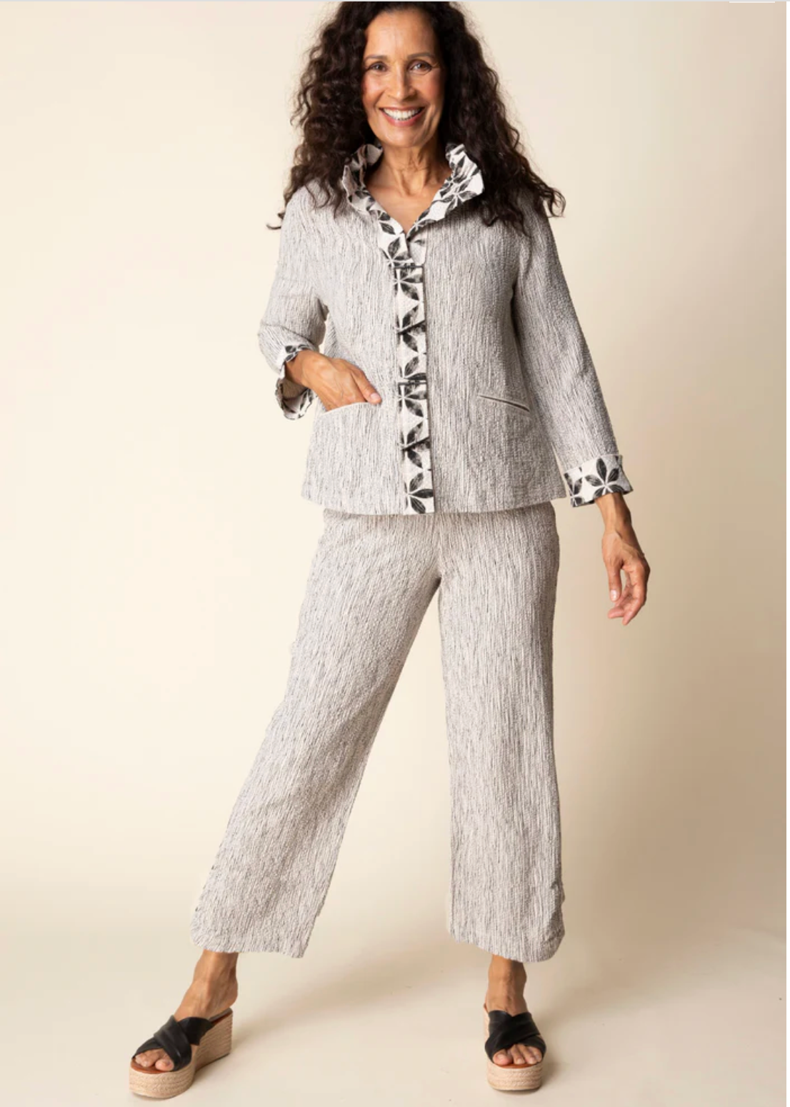 Shop women's clothing and wearable art at Victoria Susan in Camden, SC.