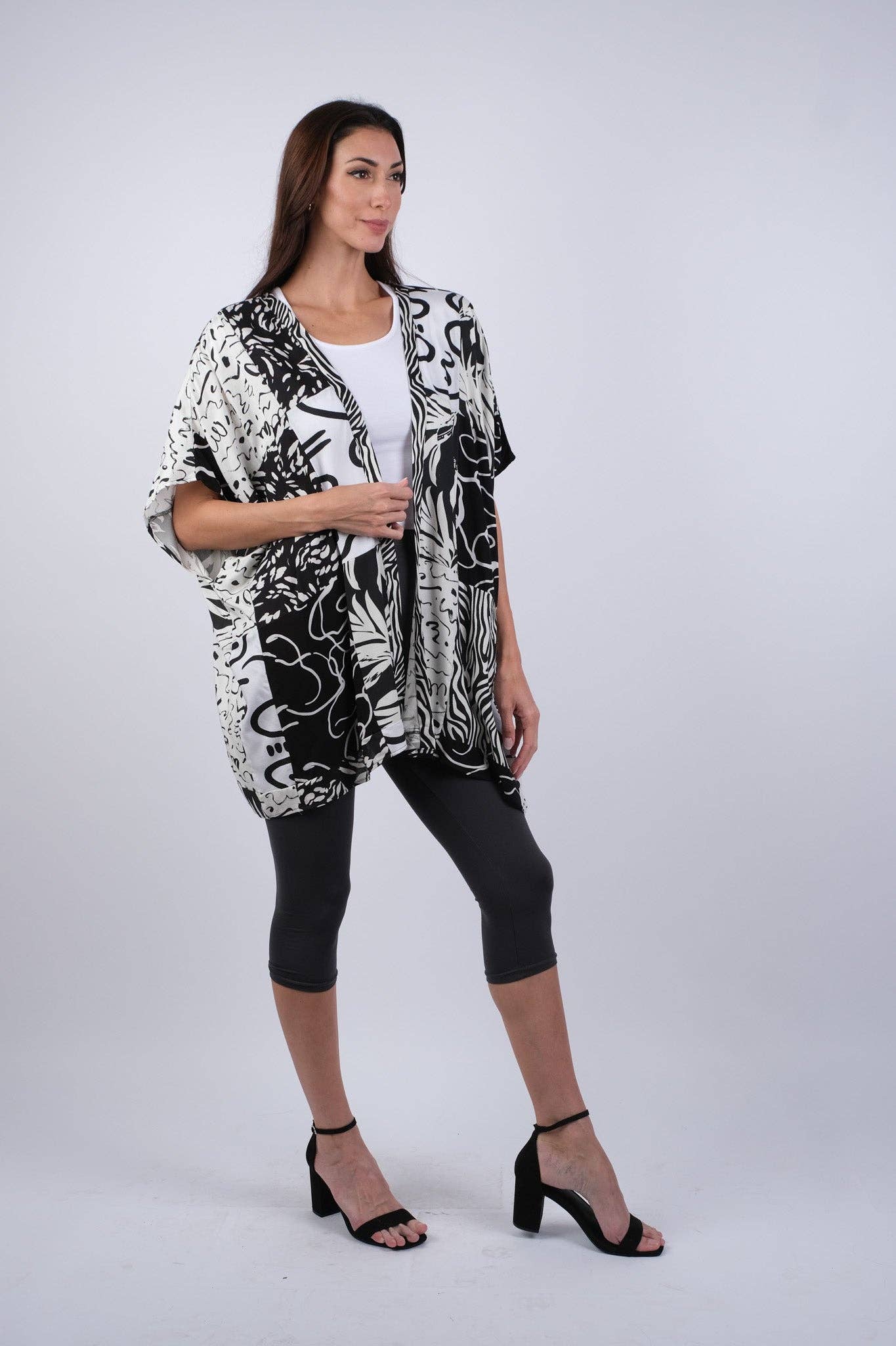 Shop women's clothing and wearable art at Victoria Susan in Camden, SC.