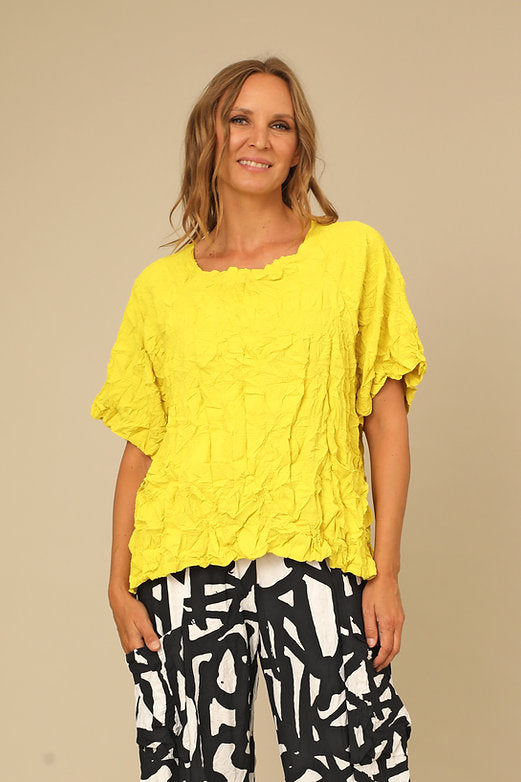 Victoria Susan Wearable Art is a women's clothing boutique in Downtown Camden, SC. Chalet et Ceci is clothing made in the USA. 